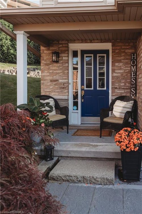 5-7 Southside Pl, Hamilton, ON, L9C7W6 | Card Image