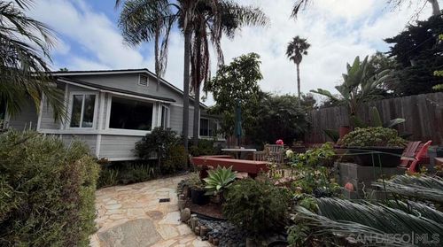 4548 Point Loma Ave, San Diego, CA, 92107-3821 | Card Image