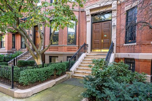 4-216 Commonwealth Ave, Boston, MA, 02116-2532 | Card Image