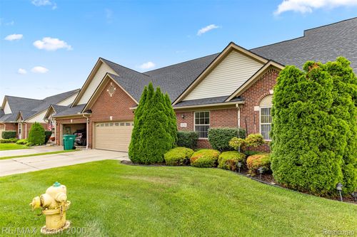20701 Doves Pointe Dr, Romulus, MI, 48174-8508 | Card Image