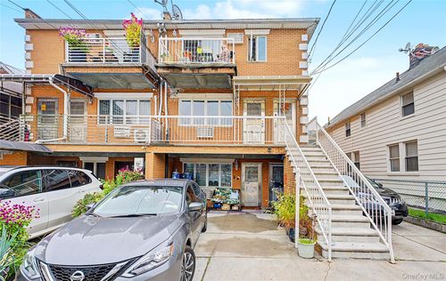 284 Dahlgren Pl, Brooklyn, NY, 11228-3640 | Card Image