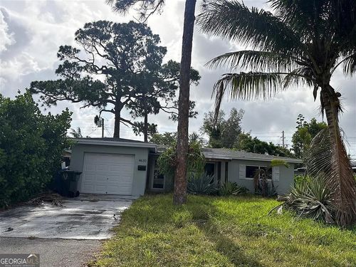 4630 Ne 5th Ter, Oakland Park, FL, 33334-2344 | Card Image