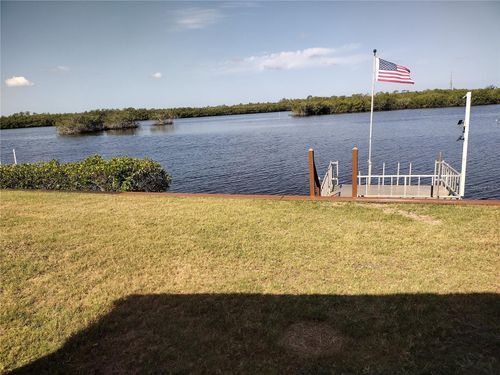 162 Martinique Rd, NORTH PORT, FL, 34287-3307 | Card Image