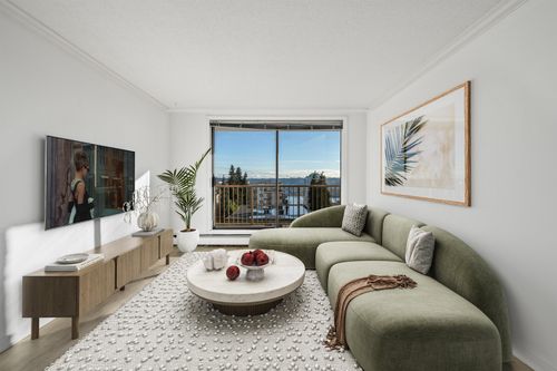 301-320 Royal Ave, New Westminster, BC, V3L5C6 | Card Image