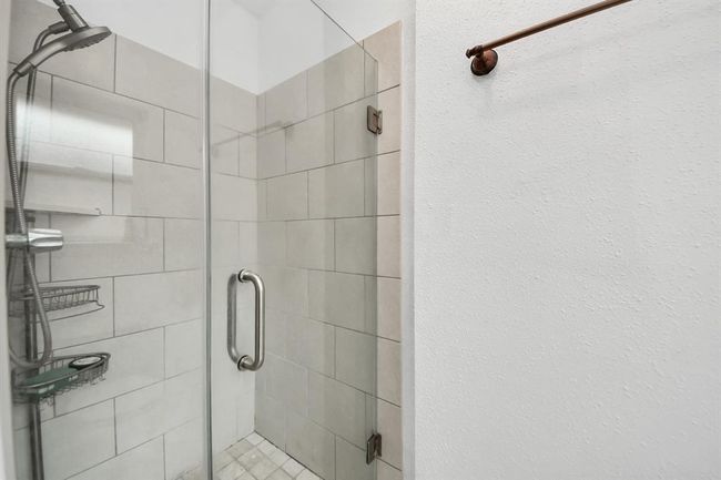 5822 Walnutgate Dr, House other with 3 bedrooms, 2 bathrooms and 2 parking in Spring TX | Image 30