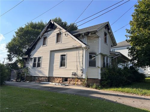 726 Wayne Ave, Indiana, PA, 15701-3075 | Card Image