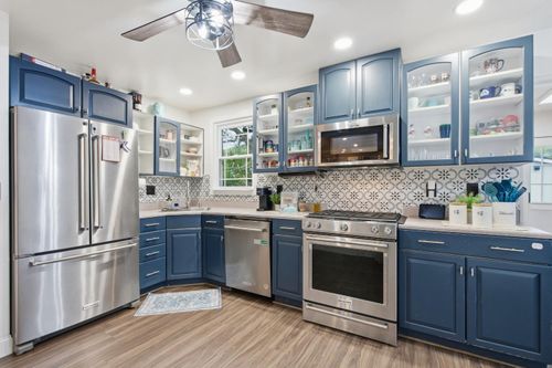 36930 Niles Blvd, Fremont, CA, 94536-1647 | Card Image