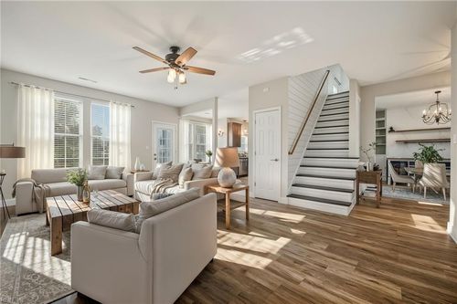 207 Holbrook Arch, Suffolk, VA, 23434-2180 | Card Image