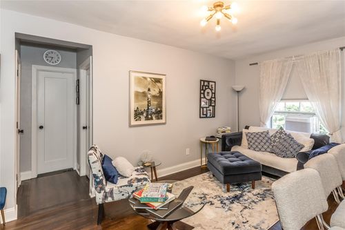 apt-6-30 Hobart St, Woodside, NY, 11377-1433 | Card Image