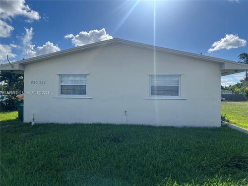830-830 Ne 5th Ave, Homestead, FL, 33030-4916 | Card Image