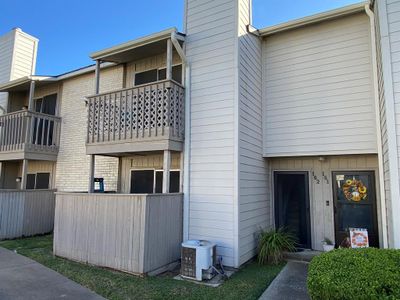 Two story unit, does not have neighbors above or below. | Image 2