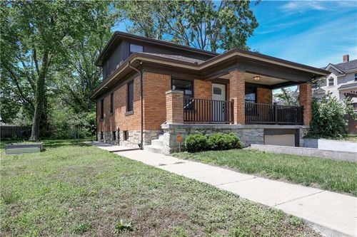 2414 12th St, Kansas City, KS, 66104-5545 | Card Image