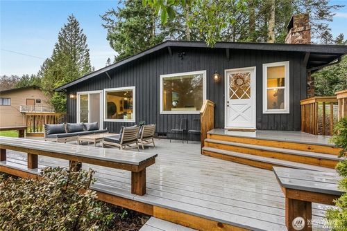 1465 Lake Dr, Camano Island, WA, 98282-8386 | Card Image