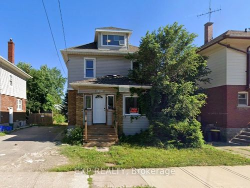 5051 Huron St, Niagara Falls, ON, L2E2J8 | Card Image