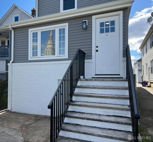 apt-2b-33 Obert St, South River, NJ, 08882-1290 | Card Image