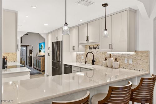 4656 S Landings Dr, FORT MYERS, FL, 33919-4638 | Card Image