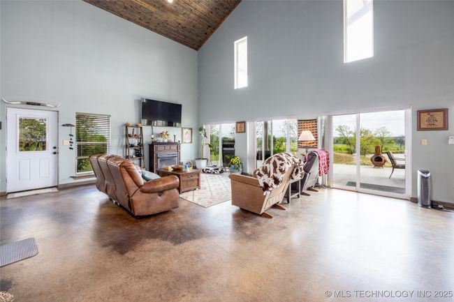 3633 Sawmill Rd, House other with 3 bedrooms, 3 bathrooms and null parking in Caddo OK | Image 15
