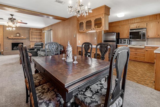 Open layout is perfect for families and entertaining | Image 14