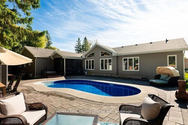 2 Cedar Grove Rd, House other with 6 bedrooms, 4 bathrooms and 6 parking in Mono ON | Image 32