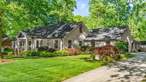 312 Willoughby Blvd, Greensboro, NC, 27408-3829 | Card Image