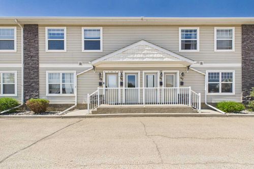 40-20 Jacobs Close, Red Deer, AB, T4P4E1 | Card Image