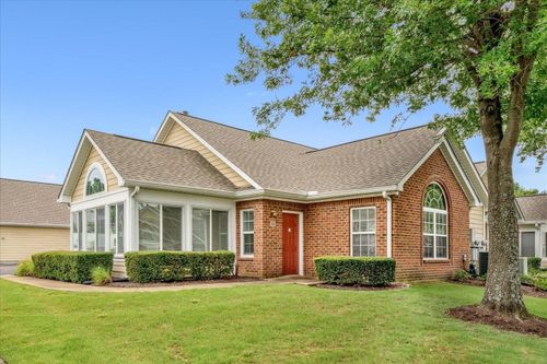 90-1809 Appling Oaks Cir, Cordova, TN, 38016-4950 | Card Image