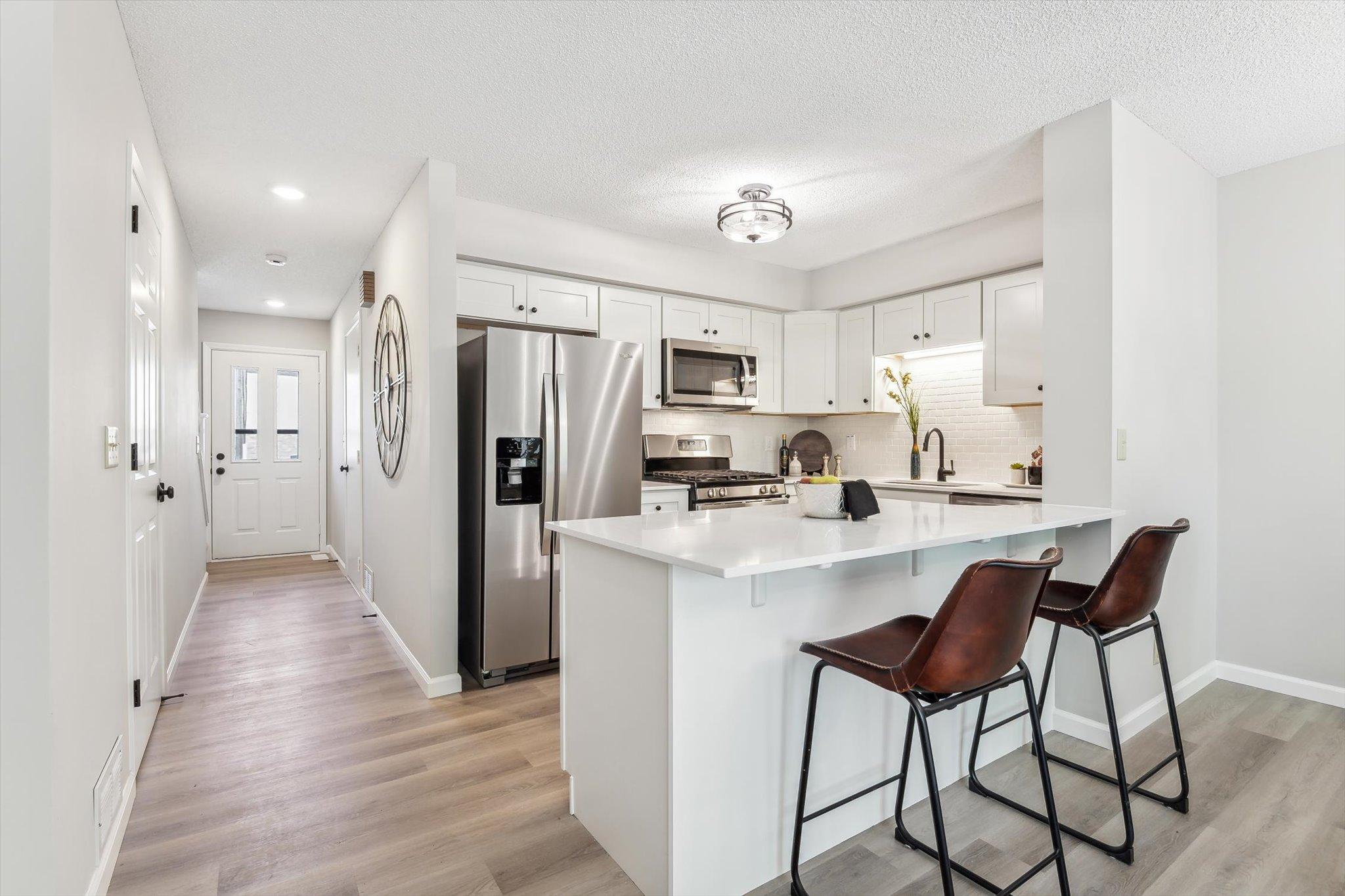 2nd Ave, Minneapolis, MN 55405