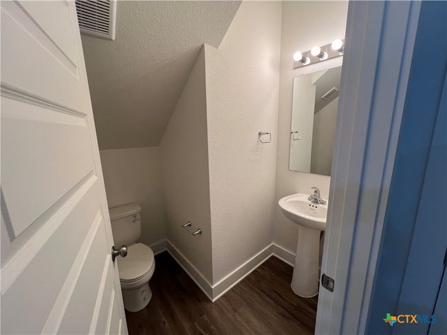 1810 Royal Loop, Townhouse with 4 bedrooms, 3 bathrooms and null parking in Belton TX | Image 7