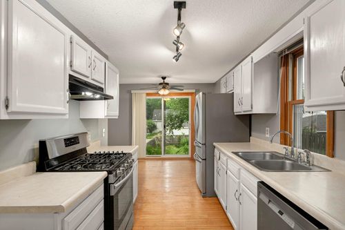 5709 26th Ave S, Minneapolis, MN, 55417-2705 | Card Image