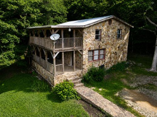 1493 Missouri Hollow Rd, Monticello, KY, 42633-6135 | Card Image