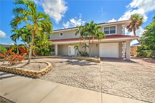 4424 N Canal Circle, NORTH FORT MYERS, FL, 33903 | Card Image