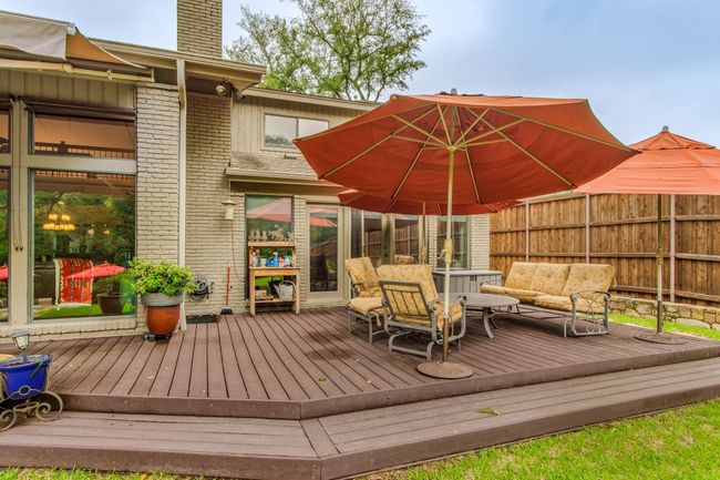 1, 500 sqft Trex deck | Image 24