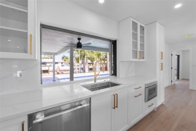 4440 Ne 26 Th Ave, House other with 3 bedrooms, 3 bathrooms and null parking in Lighthouse Point FL | Image 10