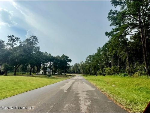 No Robin St, Vancleave, MS, 39565 | Card Image
