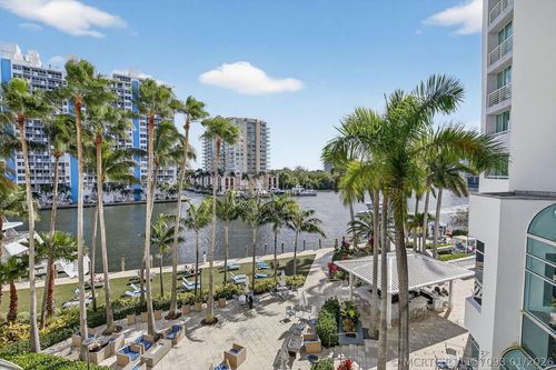 320-2670 E Sunrise Blvd, Fort Lauderdale, FL, 33304-3206 | Card Image