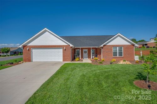 105 Kingston Pl, Spindale, NC, 28160-5001 | Card Image