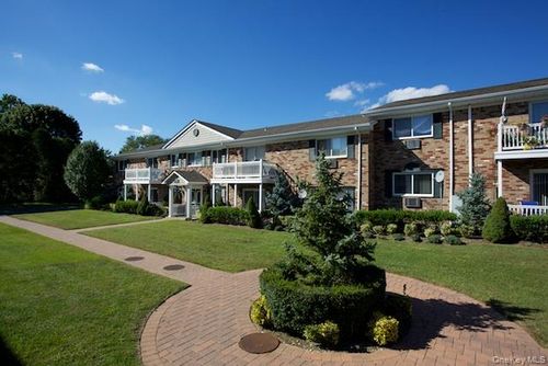 apt-d-8-194 Lakeland Ave, Sayville, NY, 11782-1922 | Card Image