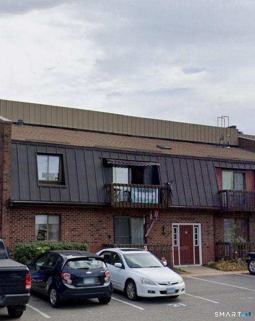 c3-74 Main St, Windsor Locks, CT, 06096-2339 | Card Image