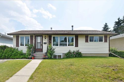 4207 Maryvale Drive Ne, Calgary, AB, T2A2S9 | Card Image