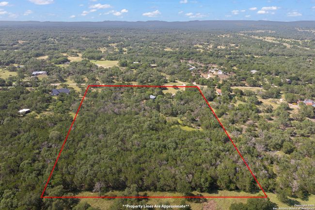 1060 Forest View Dr, House other with 1 bedrooms, 1 bathrooms and null parking in Blanco TX | Image 29