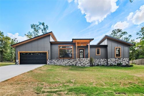 1 Dunholme Dr, Bella Vista, AR, 72714-3900 | Card Image