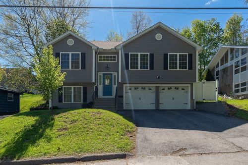 31 Scenic Dr, Worcester, MA, 01602 | Card Image