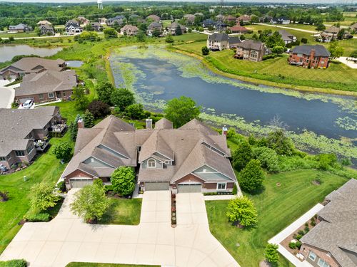 8839 Indiana Harbor Dr, Frankfort, IL, 60423-1751 | Card Image