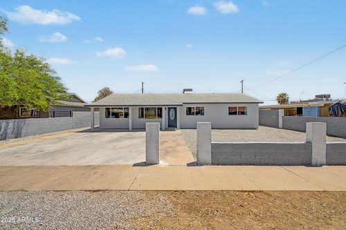 3639 W Lawrence Ln, Phoenix, AZ, 85051-3732 | Card Image