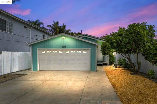 1011 Coalport St, San Pablo, CA, 94806-2807 | Card Image