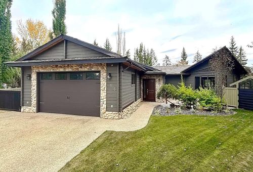 16 Rustic Cres, Norglenwold, AB, T4S1S5 | Card Image