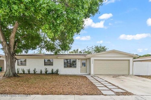 1340 Lester Ct, Merritt Island, FL, 32952-4709 | Card Image