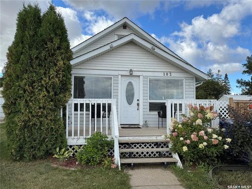 102 5 Ave E, Blaine Lake, SK, S0J0J0 | Card Image