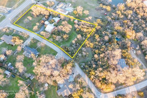 103 Live Oak Rd, Lakeside, TX, 76108-9480 | Card Image