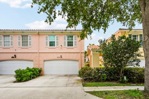 2052 Tarpon Lake Way, West Palm Beach, FL, 33411-5765 | Card Image